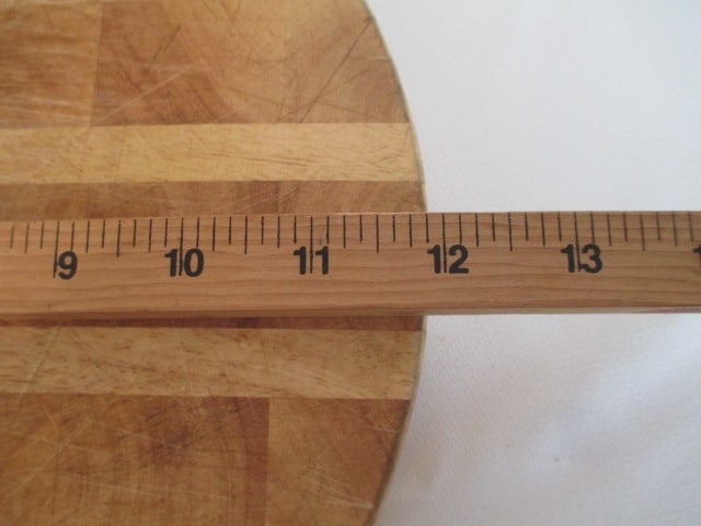 Round Mountain Works Wood Cutting Board and Wooden Handle Bread Knife - 6