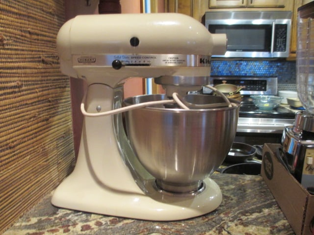 Hobart KitchenAid Model K45SS Stand Mixer with Bowl and Attachments (1 of 7)