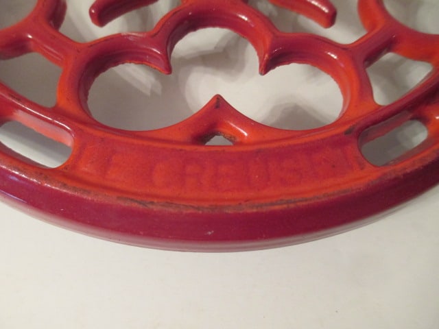 Le Creuset Cerise 1.7 Quart Kettle and Trivet - 4