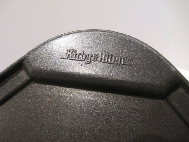 Williams Sonoma Grill Press and Kirby-Allen Non Stick Grill/Griddle Pan - 3