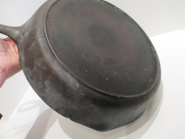 #12 13 1/2" Cast Iron Skillet - 5