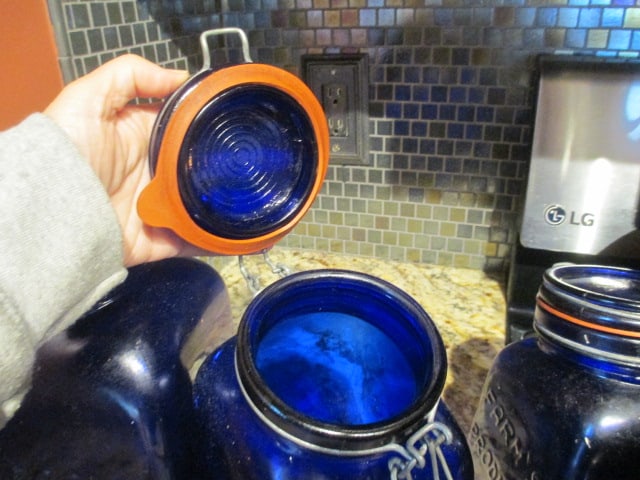 4 Piece Cobalt Blue Lock Lid Cannister Set with Relief Fruit Design - 6