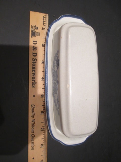 Pfaltzgraff Yorktowne Butter Tub with Lid and Butter Dish - 7