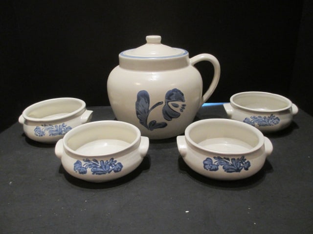 Pfaltzgraff Yorktowne Lidded Bean Pot and Four Bean/Soup Handled Bowls: Bean pot 7 3/4"h(chip on lid), Bowls 2 1/4"h 