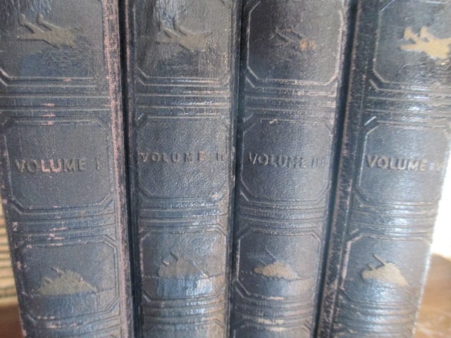 1944 "Pictorial History of the Second World War" Four Volume Leather Bound Set - 3