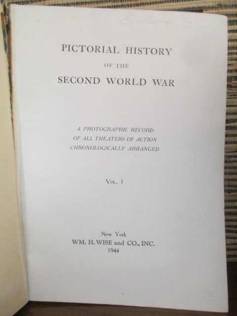 1944 "Pictorial History of the Second World War" Four Volume Leather Bound Set - 7