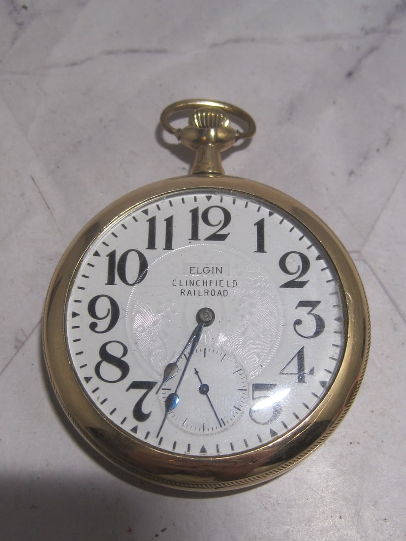 1914 Elgin Railroad 7 Jewels Pocketwatch (1 of 9)