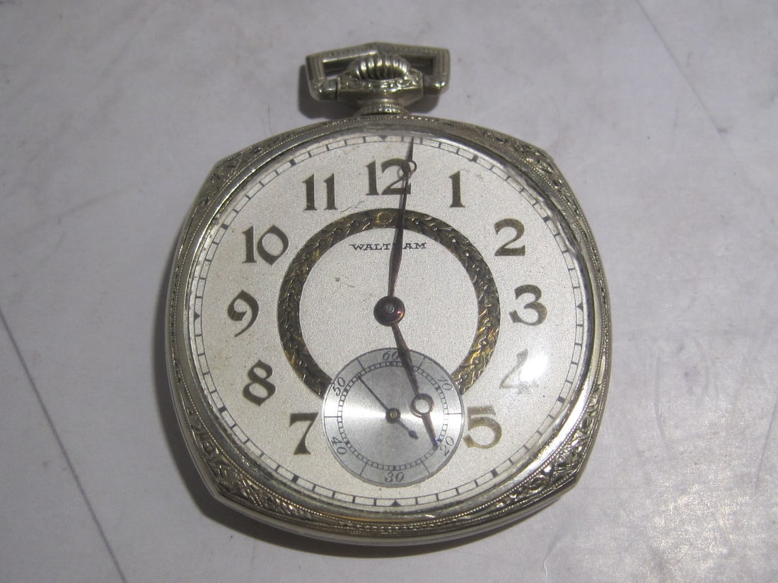 1924 Waltham 17 Jewels Pocketwatch (1 of 5)