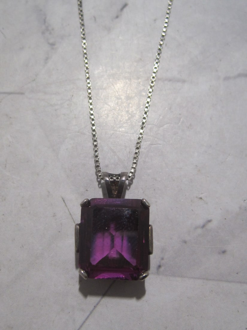 Sterling Silver Pendant & Chain (1 of 5)