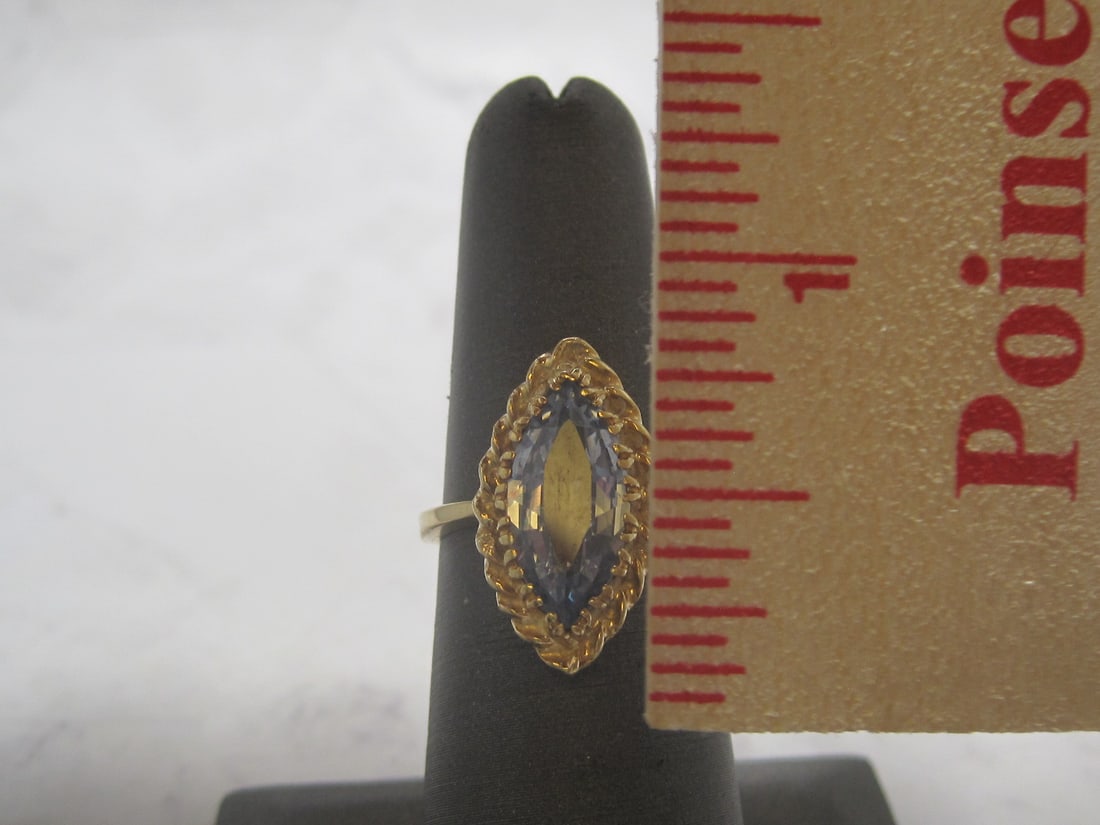 10k Gold Blue Topaz Ring - 4