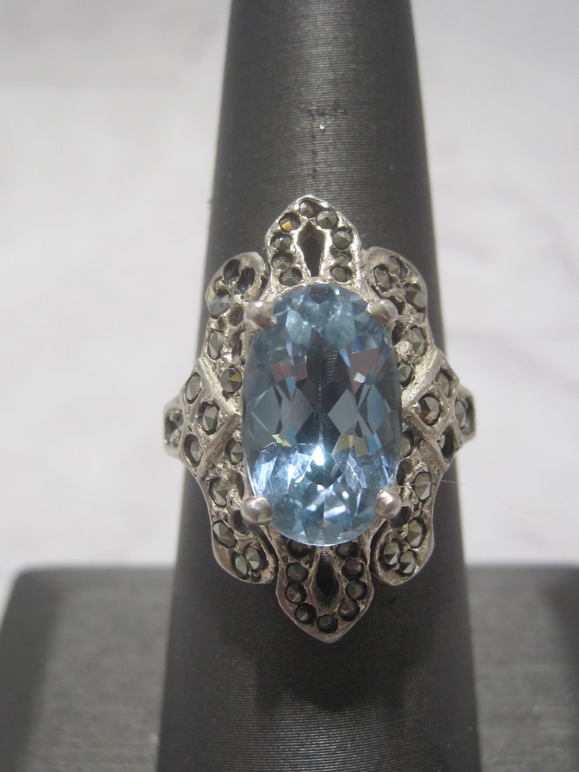 Sterling Silver Blue Topaz Ring (1 of 4)
