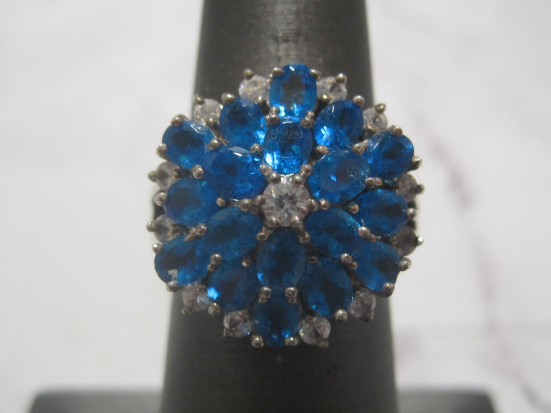 Sterling Silver Blue Stone Floral Design Ring (1 of 4)
