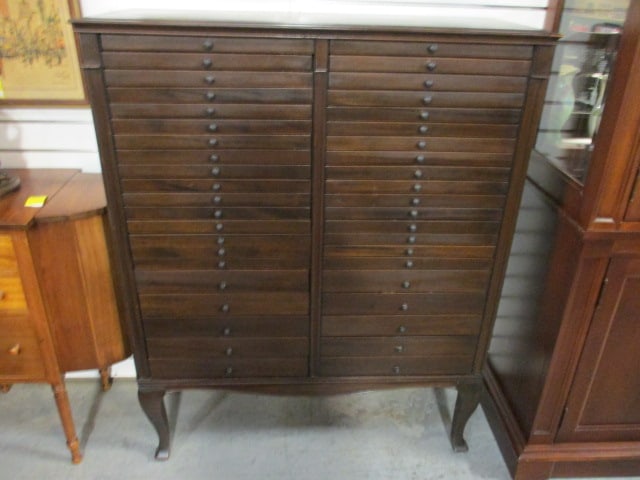 Antique Tindale Cabinet Co. Sheet Music Cabinet (1 of 12)