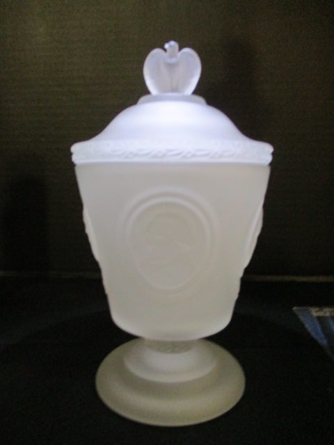 Fenton "The Disciples of Democracy" Satin Glass Compote (1 of 14)