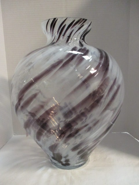 Italian Murano Masters Techniques Swirl Design Art Glass Vase (1 of 6)