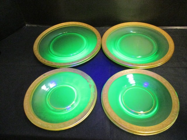 Gold Encrusted Green Depression Uranium/Vaseline Glass Plates (1 of 20)