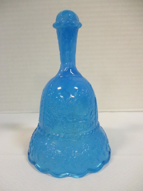 Fenton Blue Art Glass Christmas Bell (1 of 10)