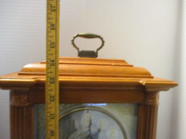 Howard Miller Oak Quartz Mantle Clock - 10