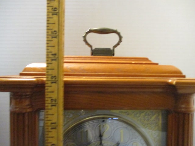 Howard Miller Oak Quartz Mantle Clock - 9