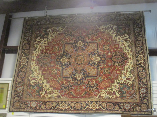 Safavieh Old World Hand Made Wool Area Rug: 8' x 10', Local Pickup Only 