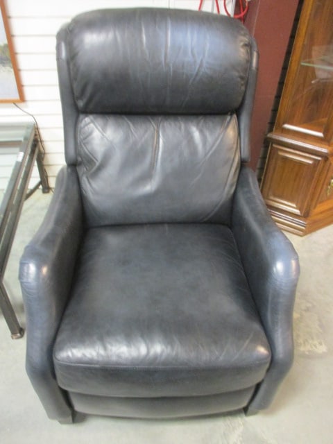 Bernhardt Navy Leather Power Recliner (1 of 6)