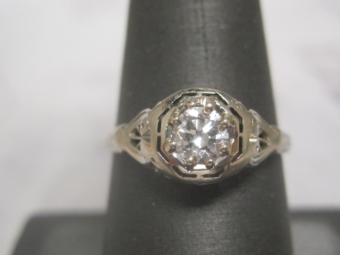 Antique 18k White Gold Diamond Ring (1 of 8)