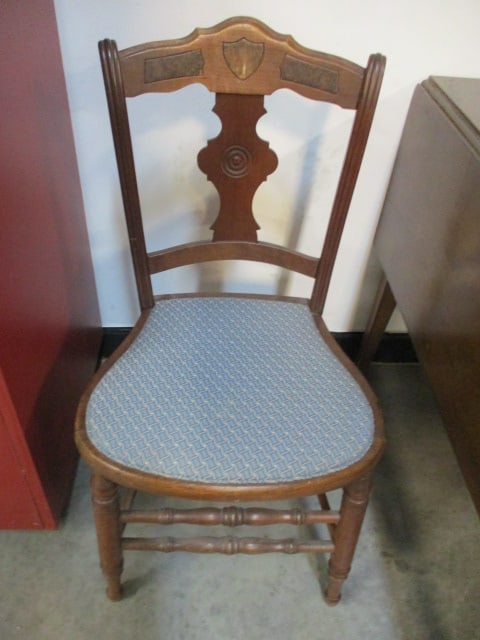 Side Chair (1 of 5)