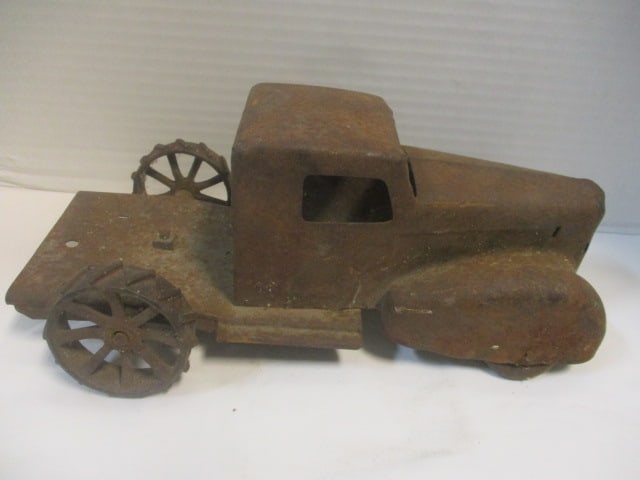Pressed Steel Truck (1 of 4)