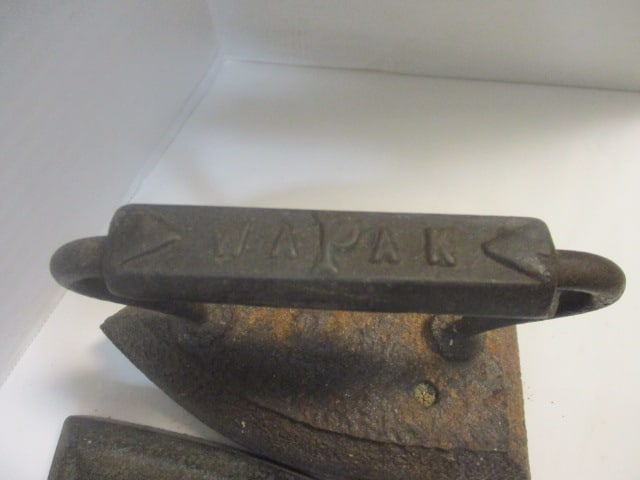 Cast Iron Sad Irons & 1 Plate - 6
