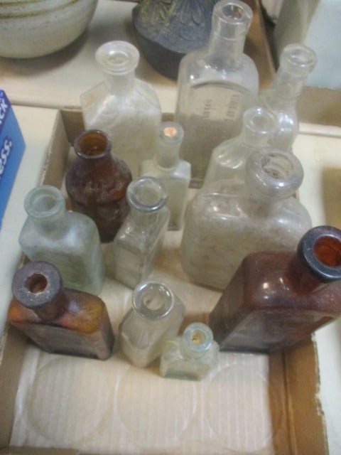 Apothecary & RX Bottles (1 of 3)