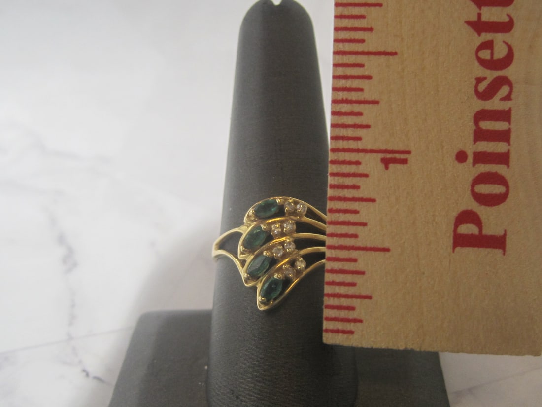 14k Gold Emerald & Diamond Ring - 4