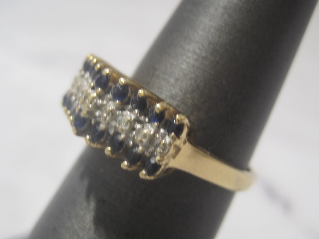 10k Gold Sapphire & Diamond Ring - 4