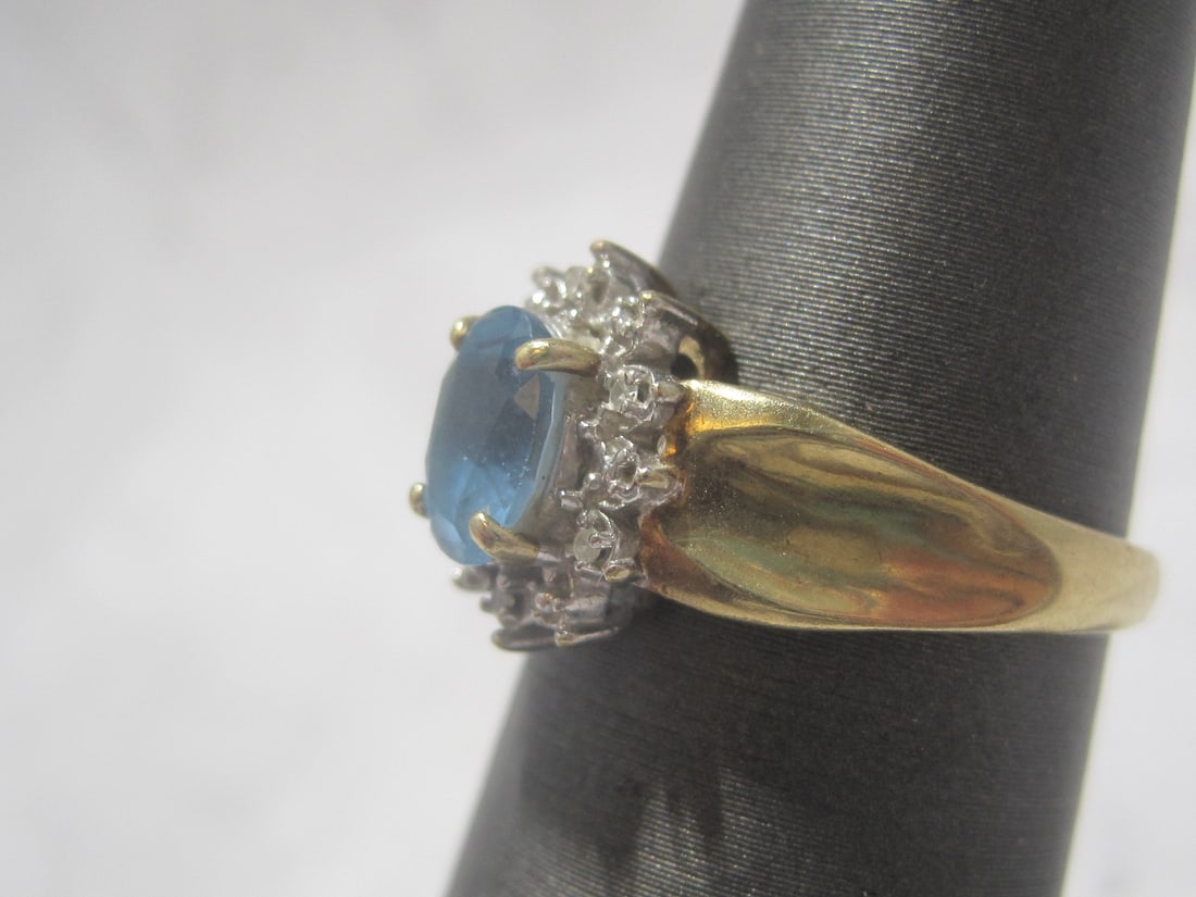 10k Gold Blue Topaz & Diamond Ring - 2
