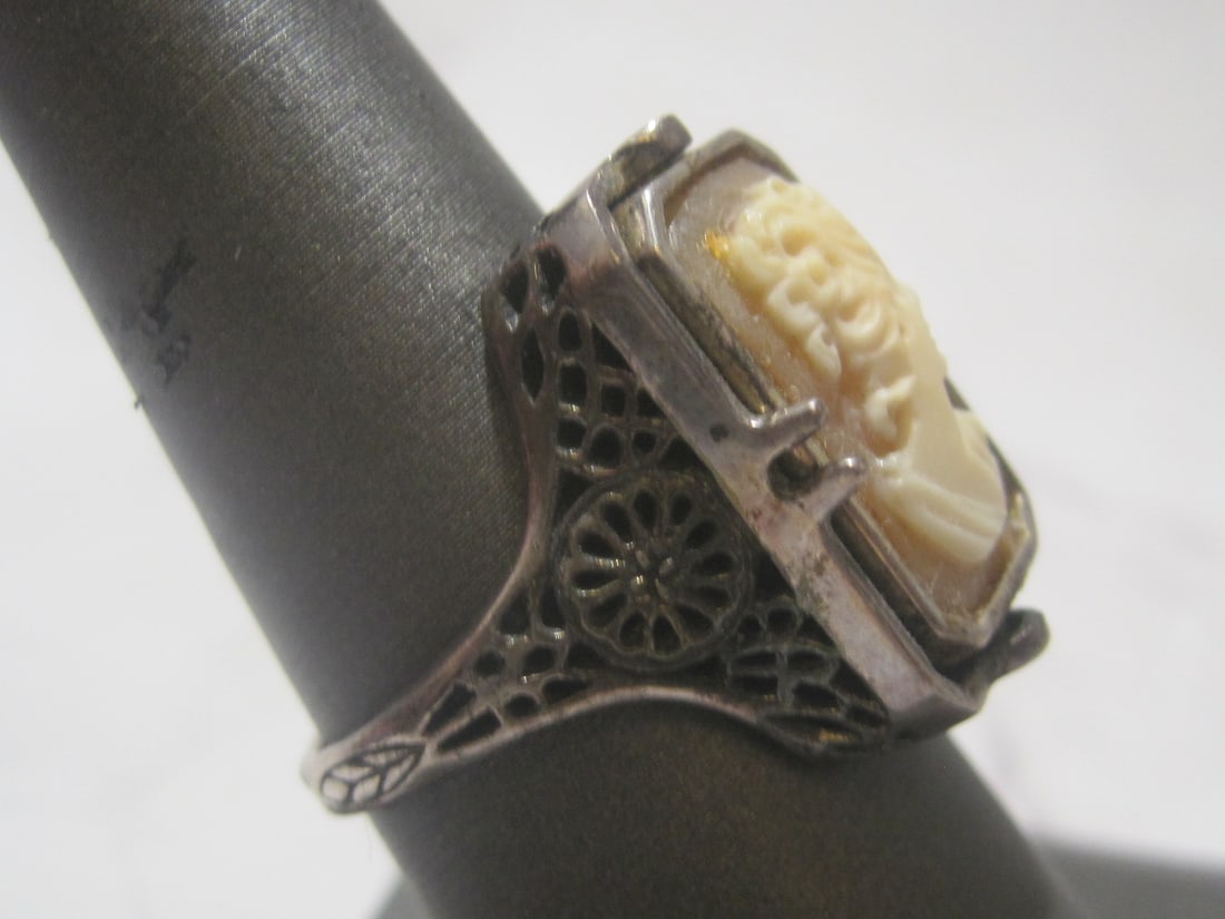 Sterling Silver Antique Cameo/Onyx Ring - 3