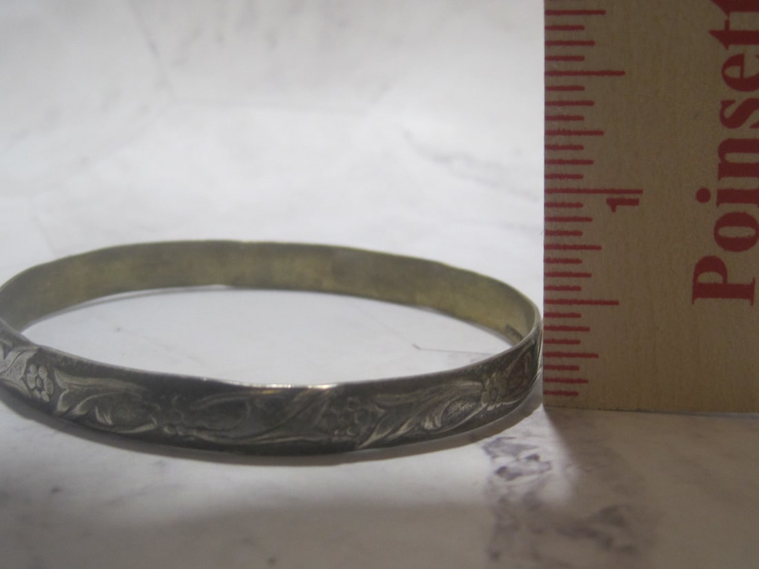 Mexican Silver Etched Bangle Bracelet - 4