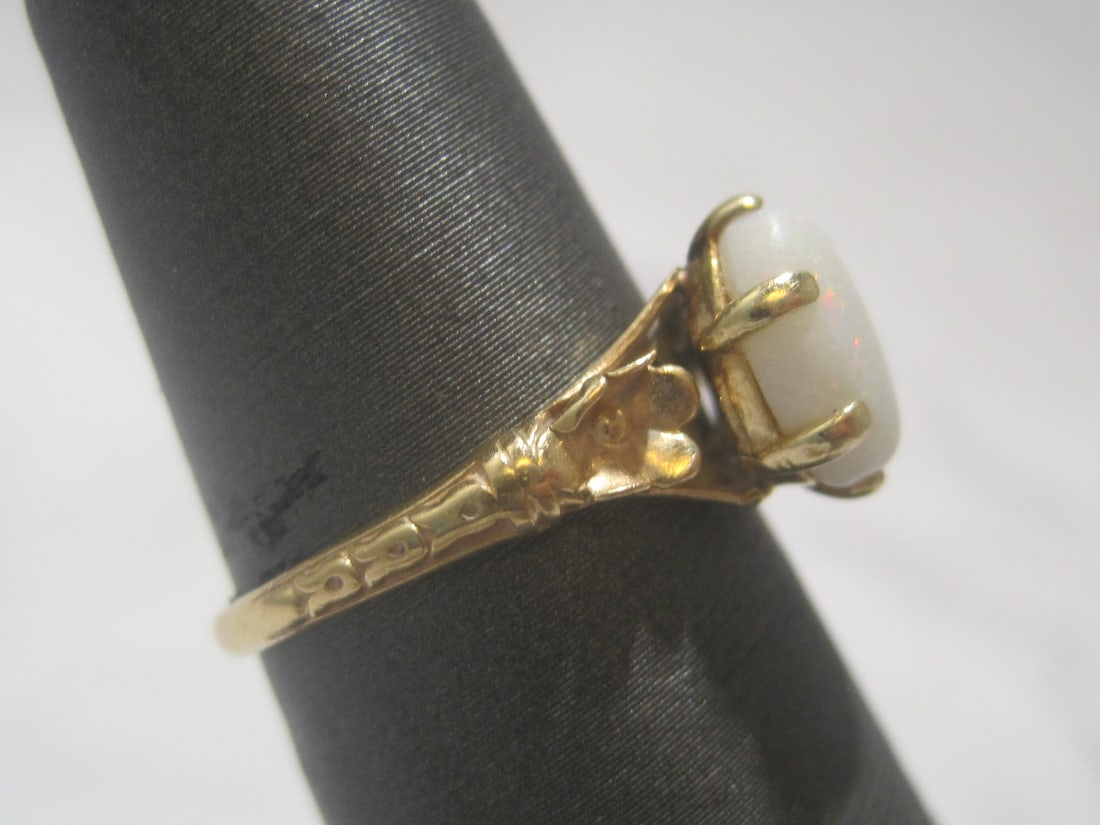 14k Gold Opal Ring - 3
