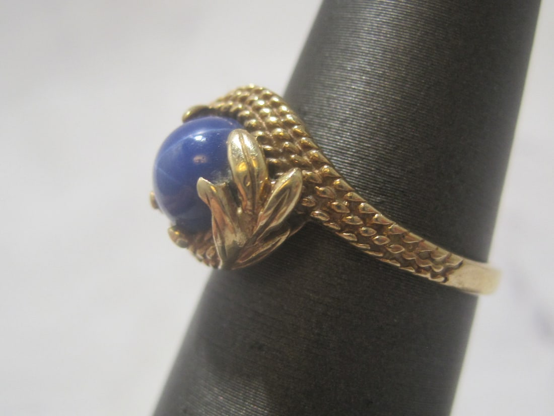 10k Gold Star Sapphire Ring - 3