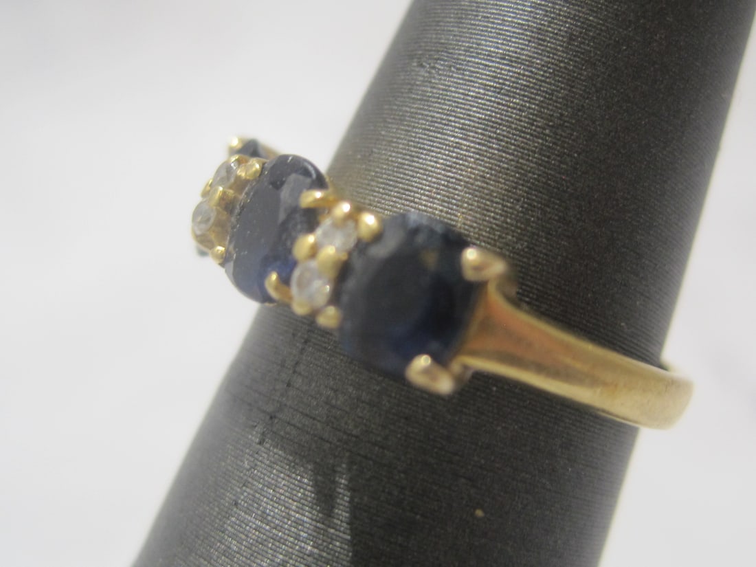 18k Gold Sapphire & Diamond Ring - 3