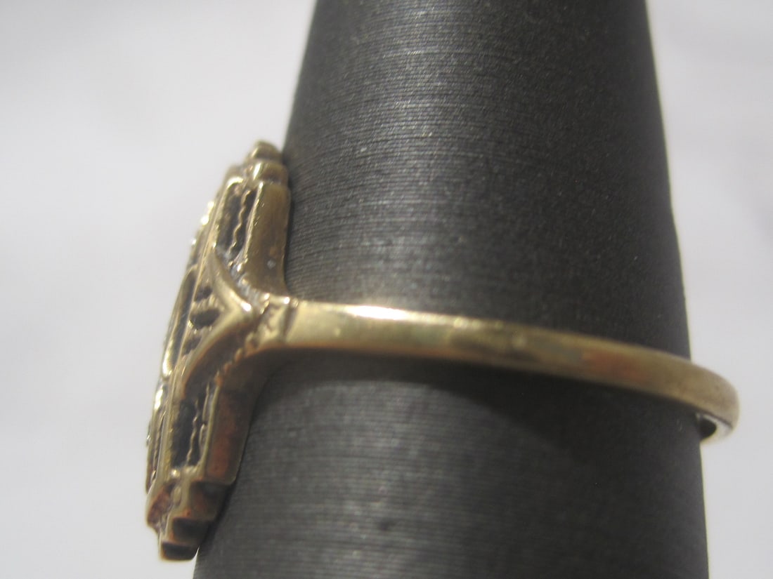 Lot of 2 10k Gold Rings with Stones - 7