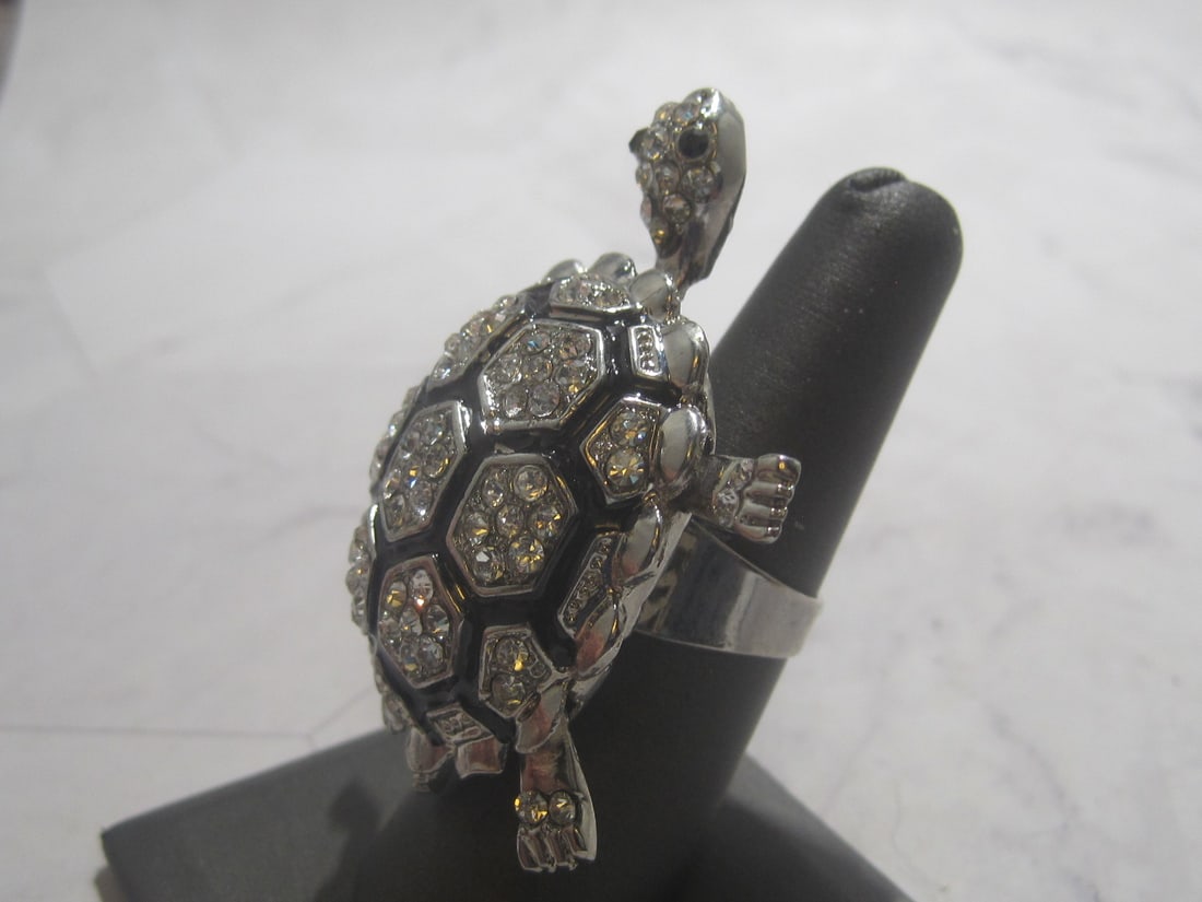 Silvertone Crystal Turtle Ring - 3