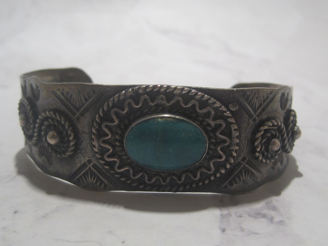 Sterling Silver Native American Cuff Bracelet with Turquoise Stone (1 of 8)