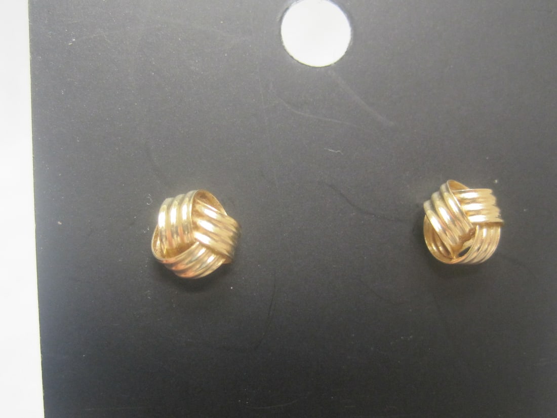 14k Gold Earrings (1 of 4)