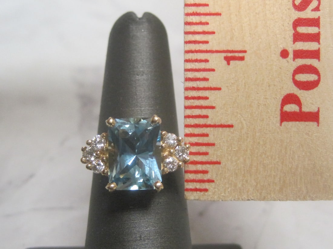 14k Gold Blue Topaz & Diamond Ring - 5