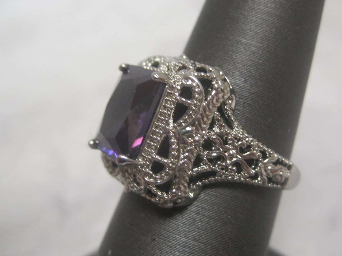 Sterling Silver Filigree Ring with Purple Stone - 2