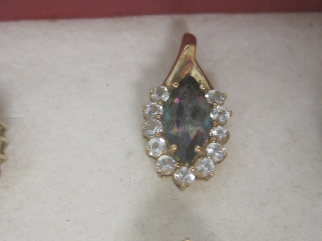 10k Gold Mystic Topaz & Diamond Ring, Pendant, & Earrings - 4