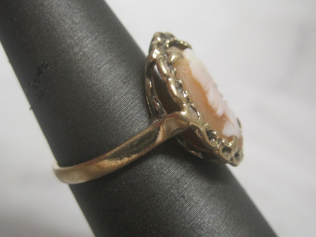10k Gold Antique Cameo Ring - 3