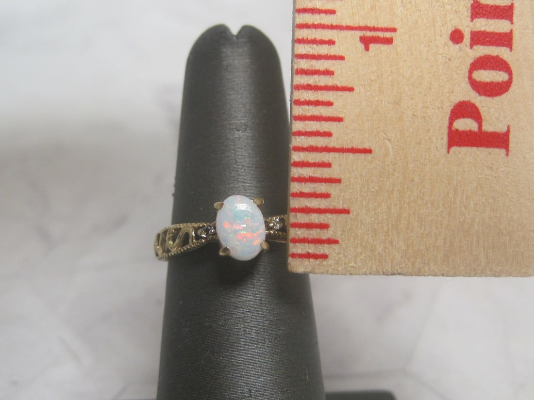 10k Gold Opal Ring - 6