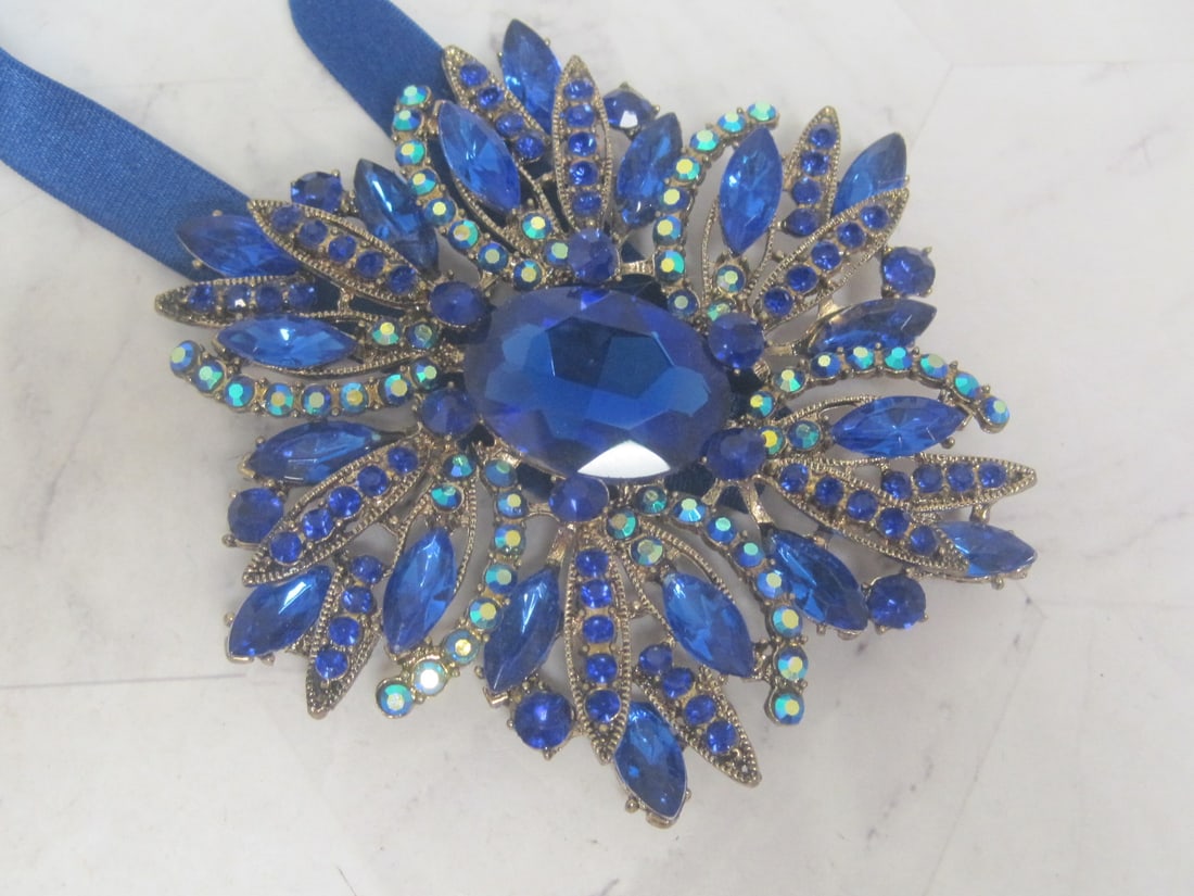 Large Jeweled Flower on Velvet Choker - 2