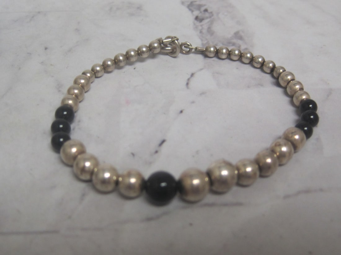 6" Sterling Silver & Onyx Bead Bracelet (1 of 3)