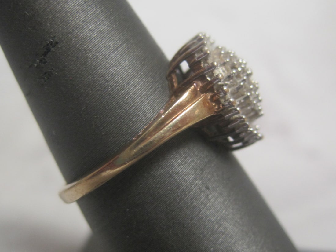 10k Gold Diamond Heart Ring - 5